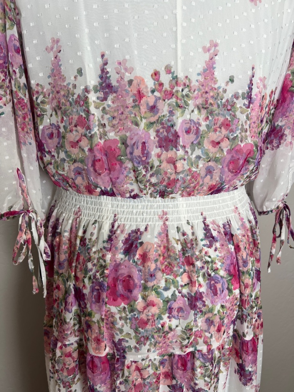 MELANIE T Women’s Size 18 White Wisteria Floral Print V-Neck Chiffon Maxi Dress - Picture 10 of 14